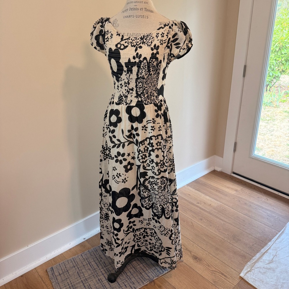 Free People Women's Black/White Floral Ultraviolet Smocked Dress Size L